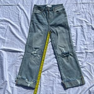 Risen distressed straight leg size cropped jeans size 3/26
